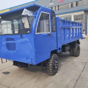 隨車挖運輸車